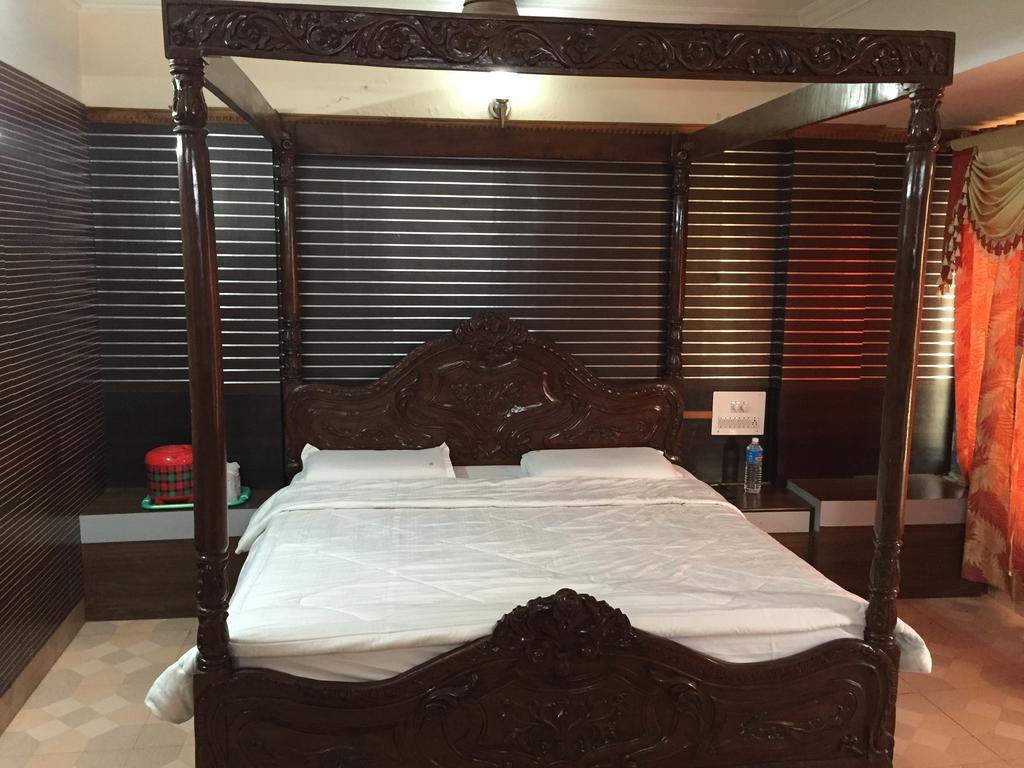Hotel Swastik จามมู ห้อง รูปภาพ